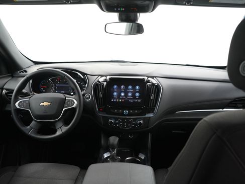 Used 2023 Chevrolet Traverse LT image 14