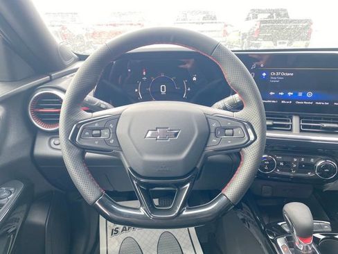 New 2026 Chevrolet Trax RS image 20