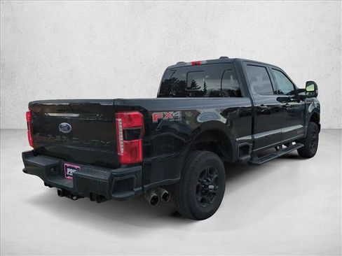 Used 2023 Ford F250 XLT w/ XLT Premium Package image 5