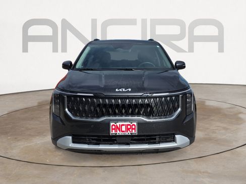 Certified 2026 Kia Carnival EX image 3