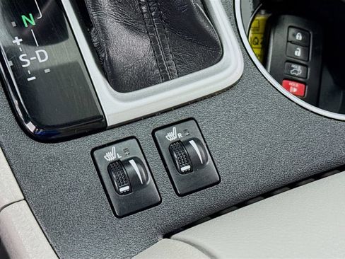 Used 2019 Toyota Highlander XLE AWD/4WD image 20