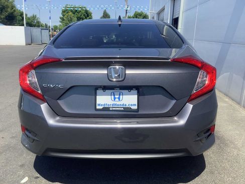 Certified 2017 Honda Civic EX-T image 5