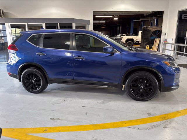 Used 2020 Nissan Rogue S FWD image 7