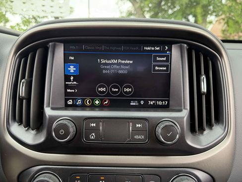 Used 2022 Chevrolet Colorado Z71 AWD/4WD image 20