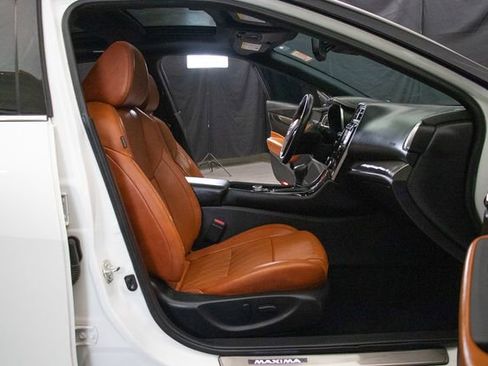 Used 2019 Nissan Maxima Platinum w/ Reserve Package image 16