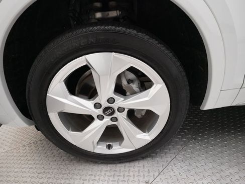 Used 2022 Audi Q5 2.0T Premium Plus w/ Premium Plus Package image 8