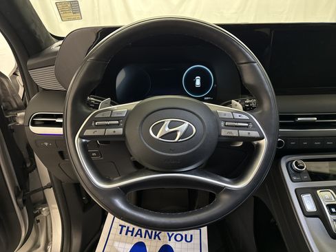 Used 2025 Hyundai Palisade Calligraphy AWD/4WD image 16