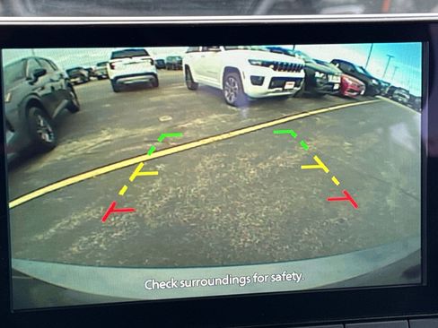 Used 2024 Nissan Sentra SV image 19