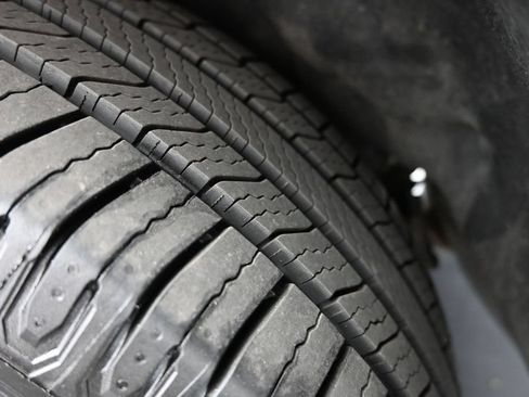 Certified 2018 Honda CR-V Touring image 28