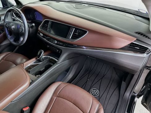 Used 2021 Buick Enclave Avenir w/ Avenir Technology Package FWD image 34