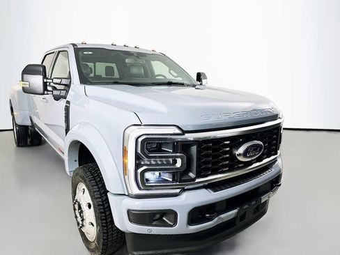 New 2026 Ford F450 Platinum w/ FX4 Off-Road Package AWD/4WD image 1