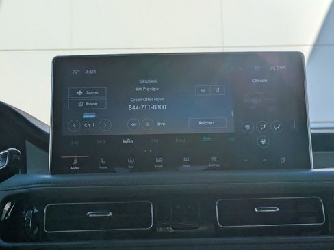 Certified 2023 Lincoln Nautilus Reserve image 18