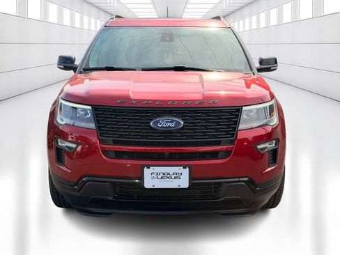 Used 2018 Ford Explorer Sport w/ Equipment Group 401A AWD/4WD image 2