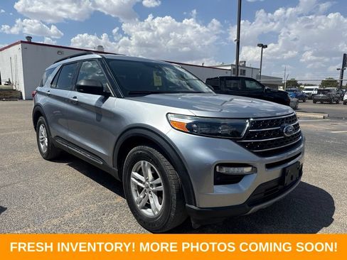 Used 2021 Ford Explorer XLT w/ Equipment Group 202A AWD/4WD image 1