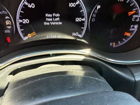 Used 2016 Jeep Grand Cherokee Limited image 14