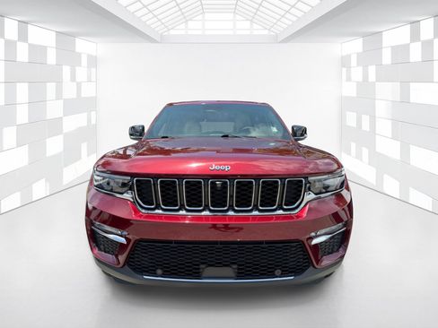 Used 2022 Jeep Grand Cherokee Limited 4xe w/ Luxury Tech Group II AWD/4WD image 2