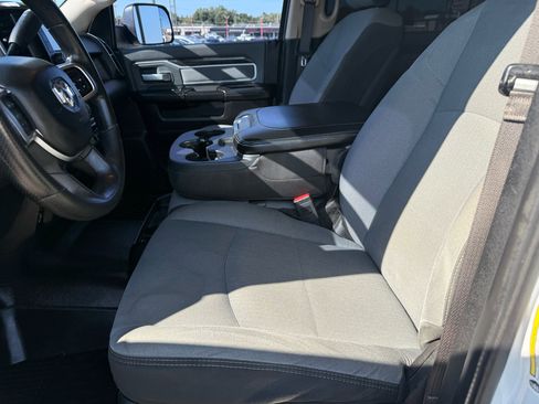 Used 2019 RAM 2500 Big Horn image 12