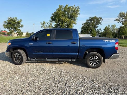 Used 2014 Toyota Tundra SR5 w/ TRD Off Road Package AWD/4WD image 8