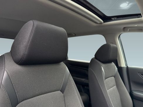 Certified 2025 Honda CR-V EX image 14