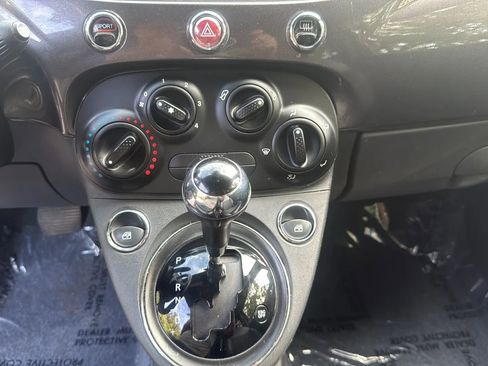 Used 2015 FIAT 500 Sport image 19