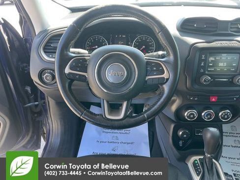 Used 2016 Jeep Renegade Latitude w/ Cold Weather Group AWD/4WD image 21