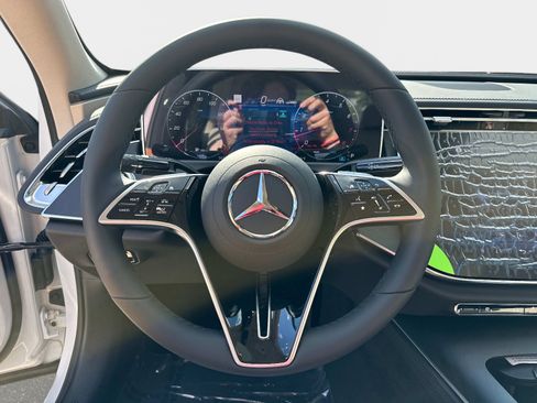 New 2026 Mercedes-Benz E 350 Sedan image 21