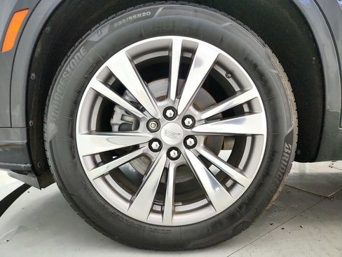 Used 2021 Cadillac XT6 Premium Luxury FWD image 38
