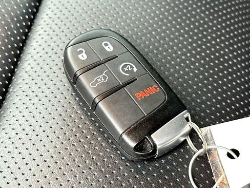 Used 2025 Dodge Durango R/T AWD/4WD image 29