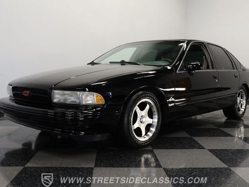 Used 1994 Chevrolet Impala SS RWD image 21