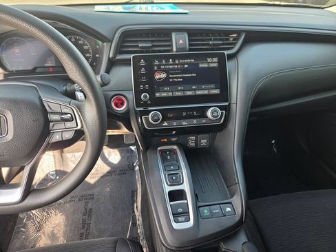 Used 2021 Honda Insight EX image 17