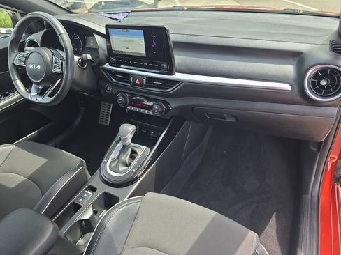 Certified 2023 Kia Forte GT-Line w/ GT-Line Technology Package FWD image 11