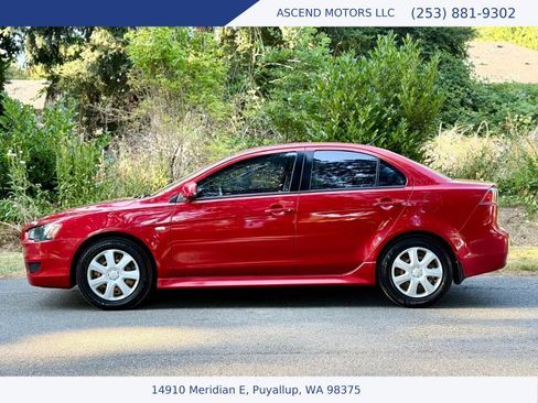 Used 2012 Mitsubishi Lancer ES FWD image 2