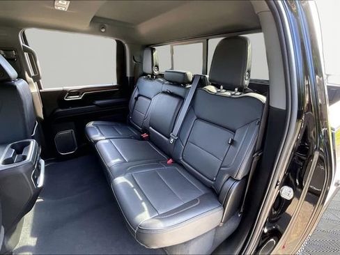 Used 2024 GMC Sierra 2500 Denali w/ Denali Reserve Package AWD/4WD image 16