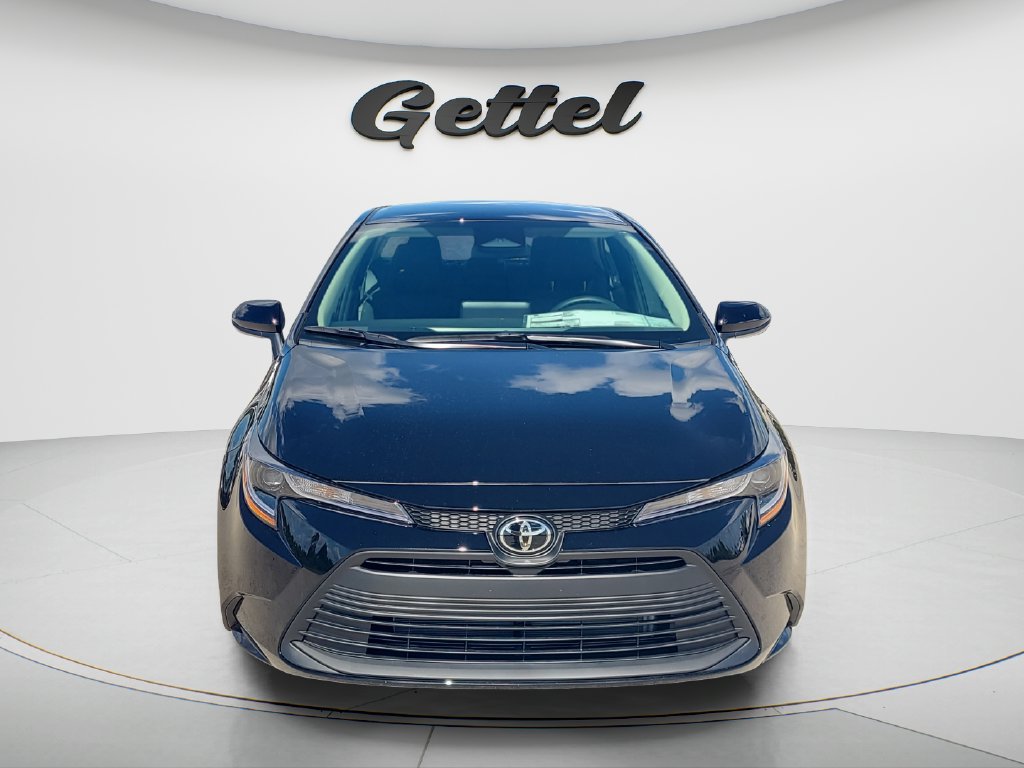 New 2027 Toyota Corolla LE w/ LE Premium Package FWD image 2