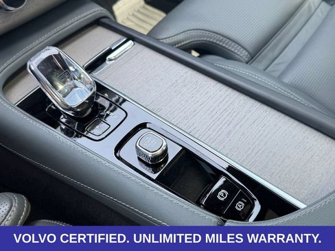 Certified 2024 Volvo XC90 T8 Ultimate w/ Protection Package Premier AWD/4WD image 21