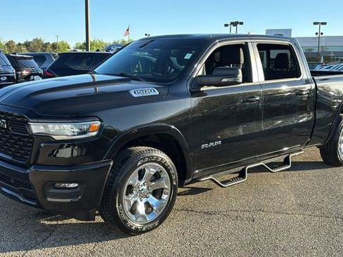 Used 2025 RAM 1500 Big Horn AWD/4WD image 2