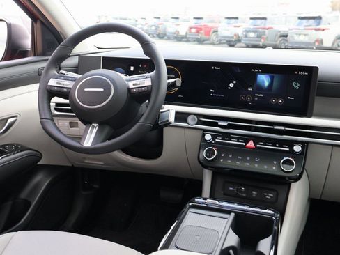 New 2026 Hyundai Tucson Limited image 16