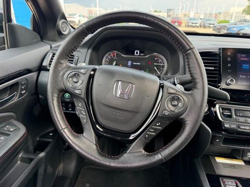 Used 2023 Honda Ridgeline Black Edition image 11