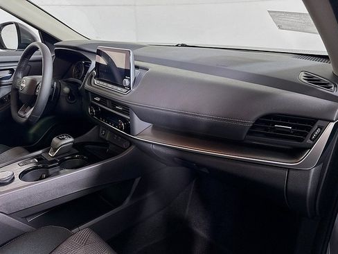 New 2026 Nissan Rogue SV image 26