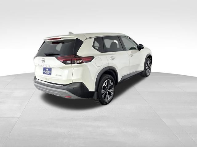 Used 2023 Nissan Rogue SV AWD/4WD image 5