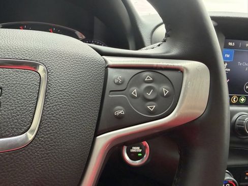 Used 2022 GMC Terrain SLT w/ LPO, Floor Liner Package image 16