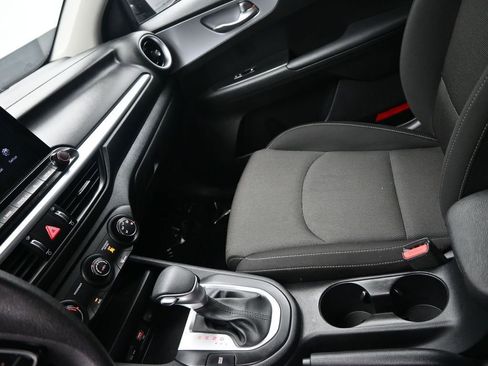 Used 2024 Kia Forte LXS image 20