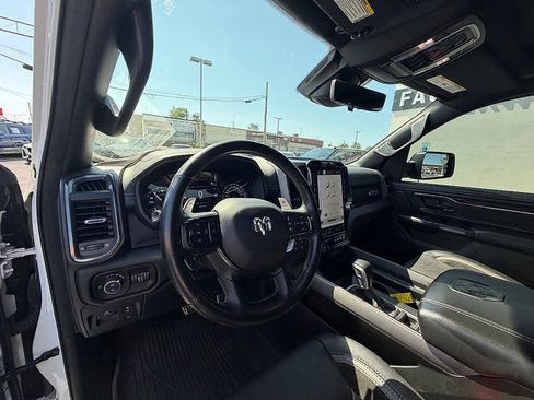 Used 2022 RAM 1500 Laramie AWD/4WD image 52