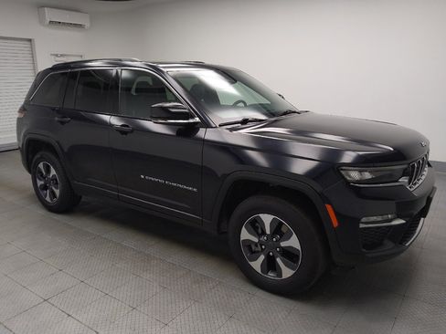 Used 2024 Jeep Grand Cherokee Limited 4xe AWD/4WD image 11