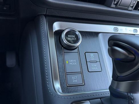 New 2026 Lexus GX 550 image 30