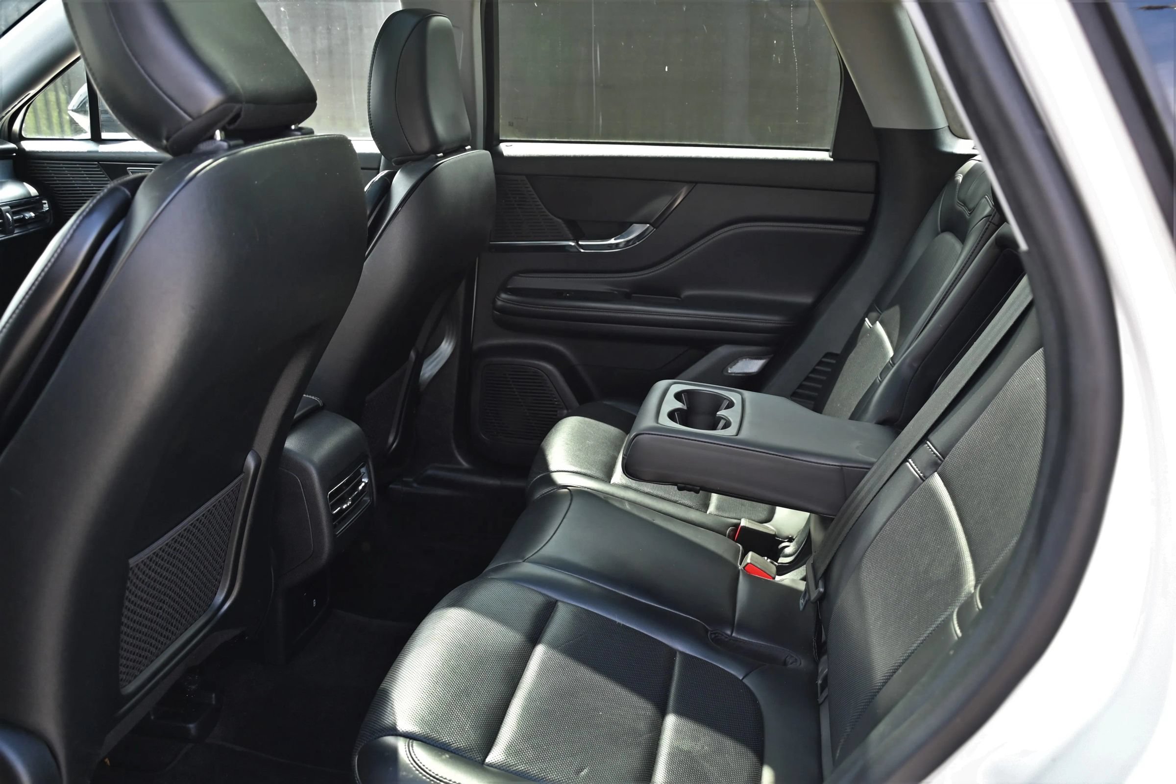 Used 2021 Lincoln Corsair FWD w/ Premium Package image 15