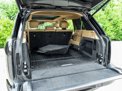 Used 2023 Land Rover Range Rover Long Wheelbase SE AWD/4WD image 69