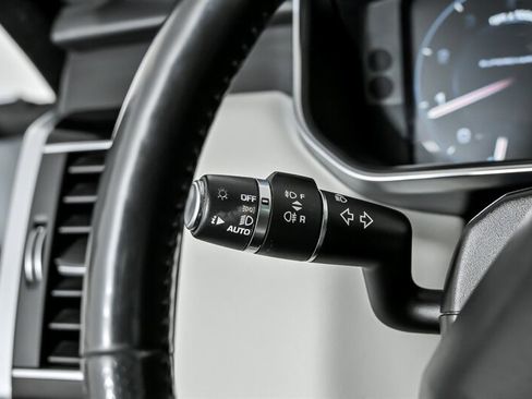 Used 2016 Land Rover Range Rover Sport Supercharged image 26