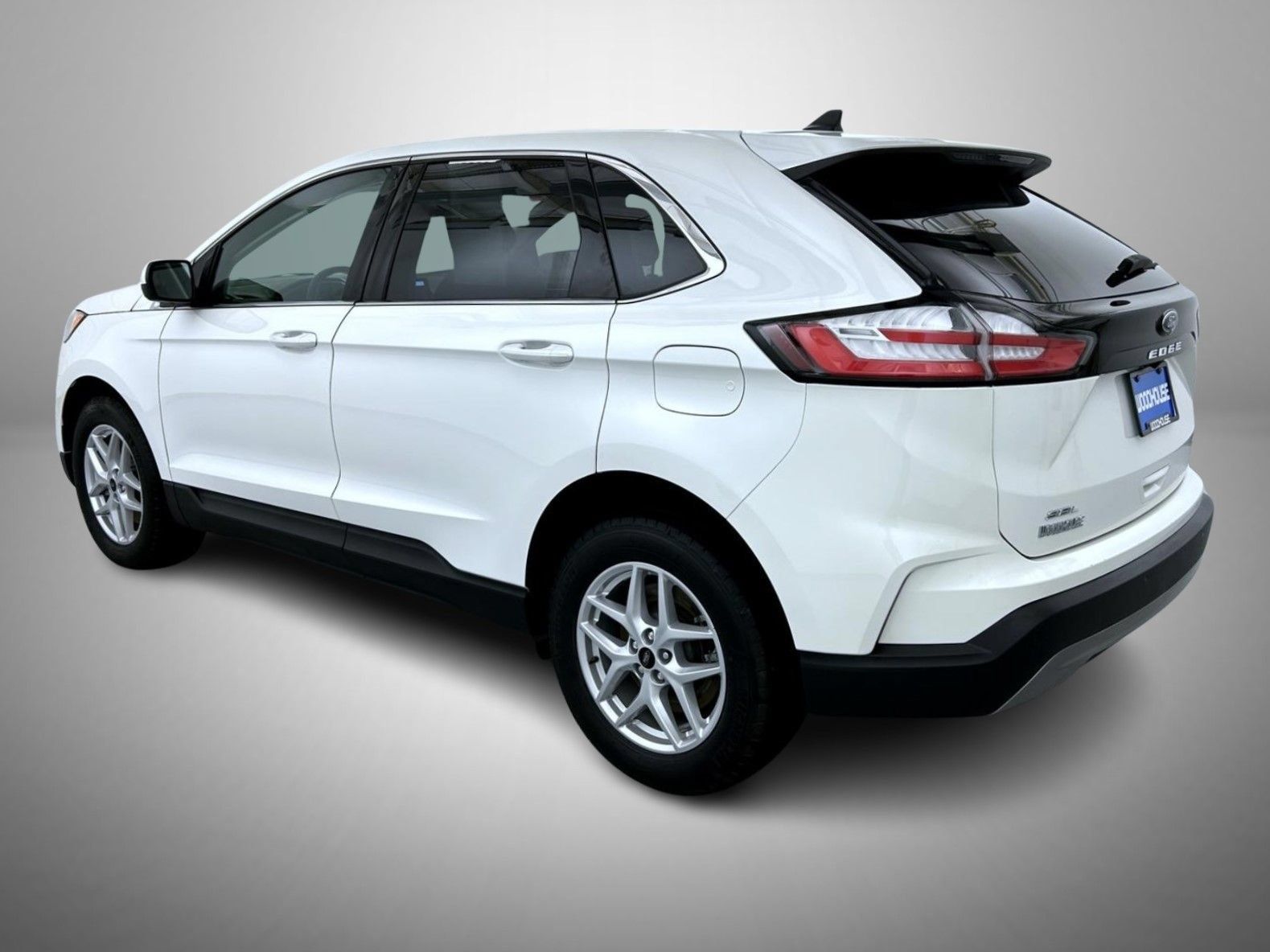 Used 2024 Ford Edge SEL w/ Convenience Package AWD/4WD image 7