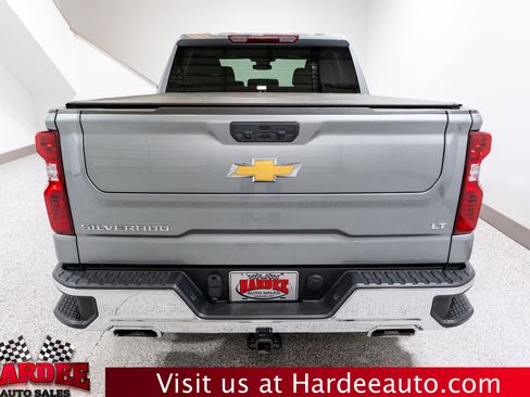 Used 2024 Chevrolet Silverado 1500 LT w/ Z71 Off-Road Package image 4